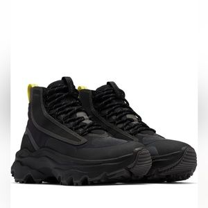 BREAKTHRU VENTURE MID WATERPROOF WINTER SNEAKER **SOLD**
